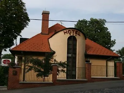 Ξενοδοχείο Bobbio 3*