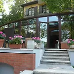 보비오 부다페스트